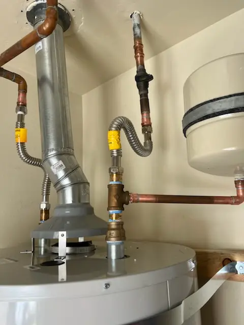 Water heater installation and plumbing repair in Malaga